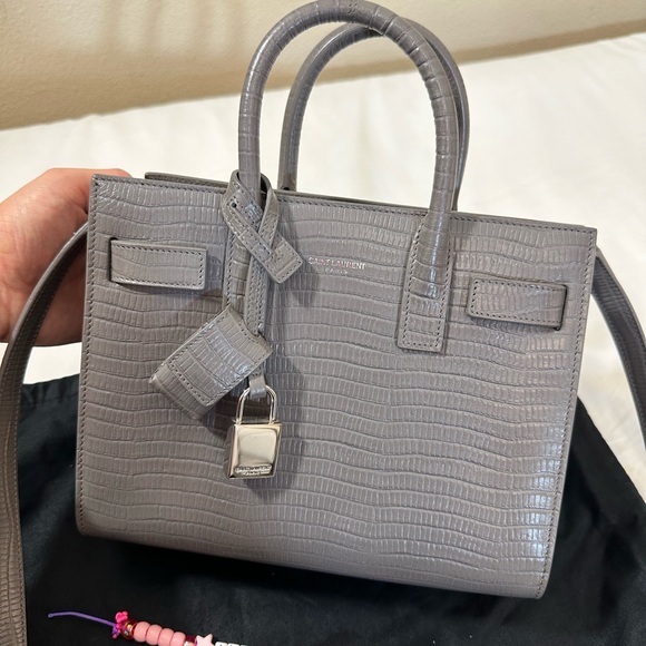 YSL Saint Laurent Lizard Embossed Calfskin Nano Sac De Jour in Fog Gray, NWOT - Picture 4 of 12